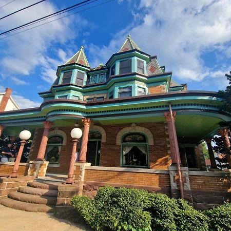 Vaast Bed & Breakfast Adamstown エクステリア 写真